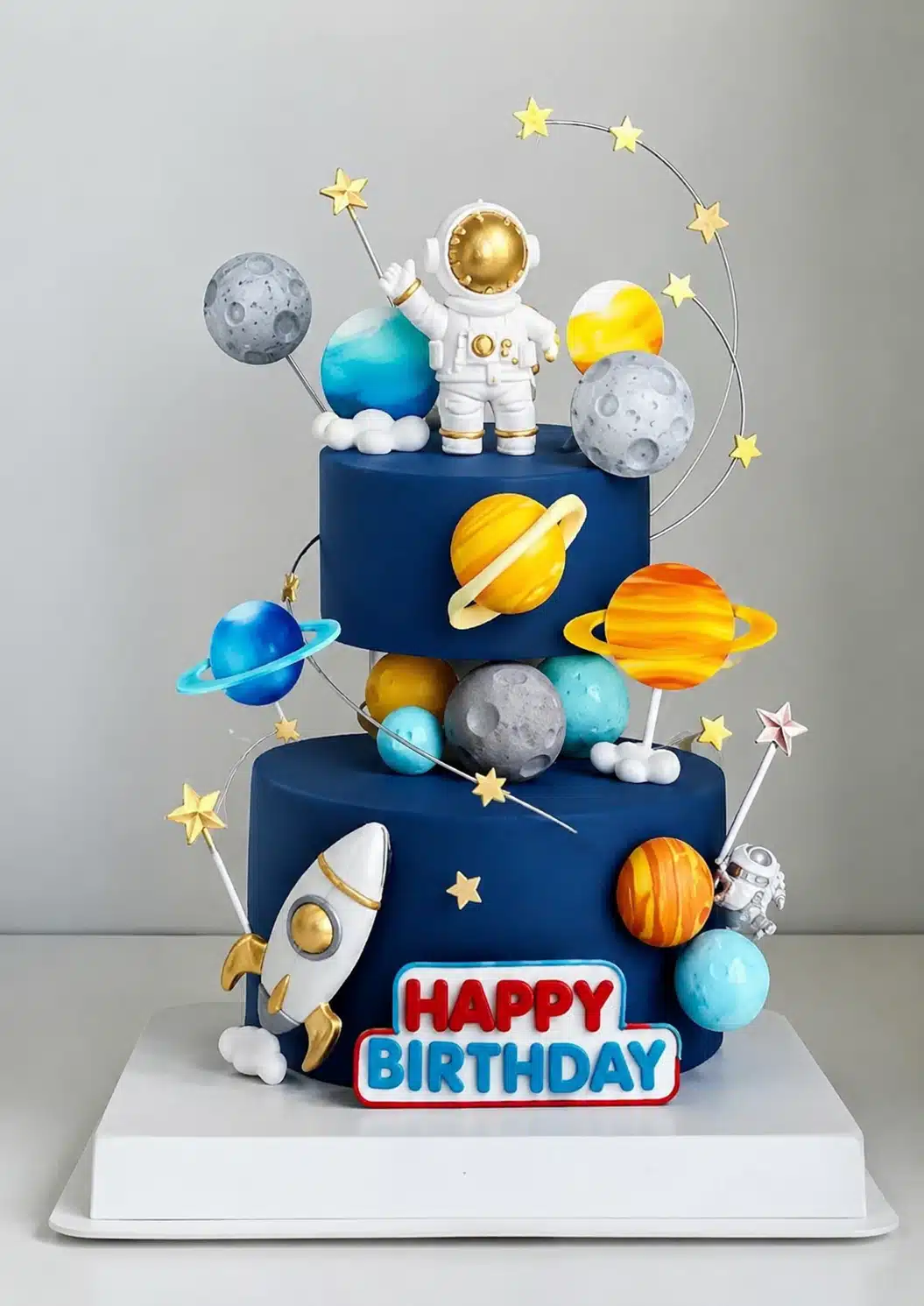 Astronauts and Planets Cake Decoration 10 pcs pic1